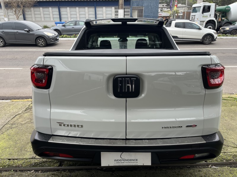 TORO 2.4 16V FLEX FREEDOM AUTOMÁTICO - 2017 - GARIBALDI