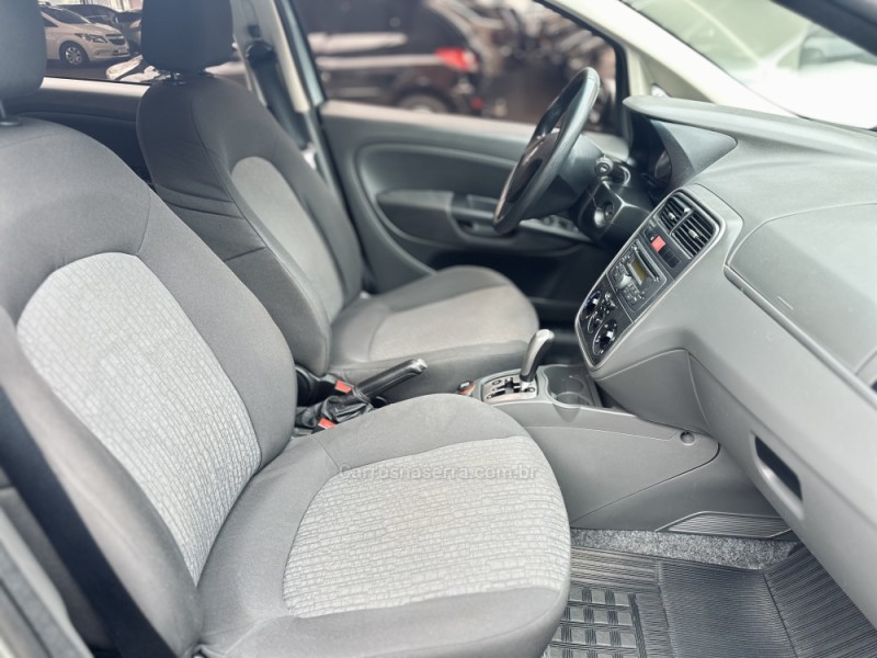 PUNTO 1.6 ESSENCE SP DUALOGIC 16V FLEX 4P AUTOMATIZADO - 2011 - CAMPO BOM
