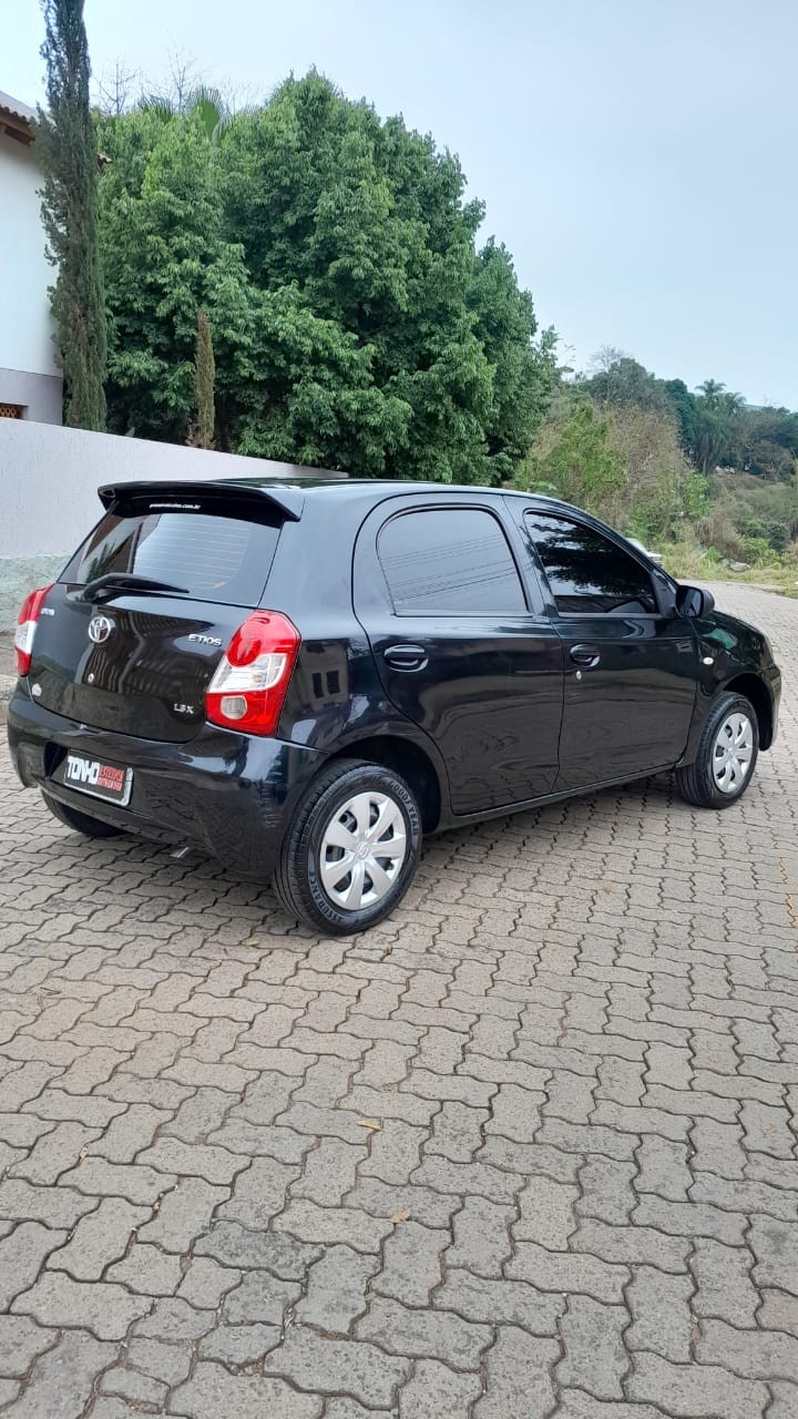 ETIOS 1.3 X 16V FLEX 4P MANUAL - 2013 - ESTRELA