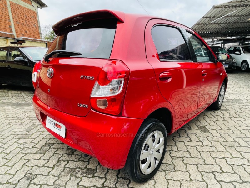 ETIOS 1.5 XS 16V FLEX 4P MANUAL - 2016 - CAMPO BOM