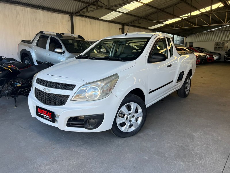 MONTANA 1.4 MPFI LS CS 8V FLEX 2P MANUAL