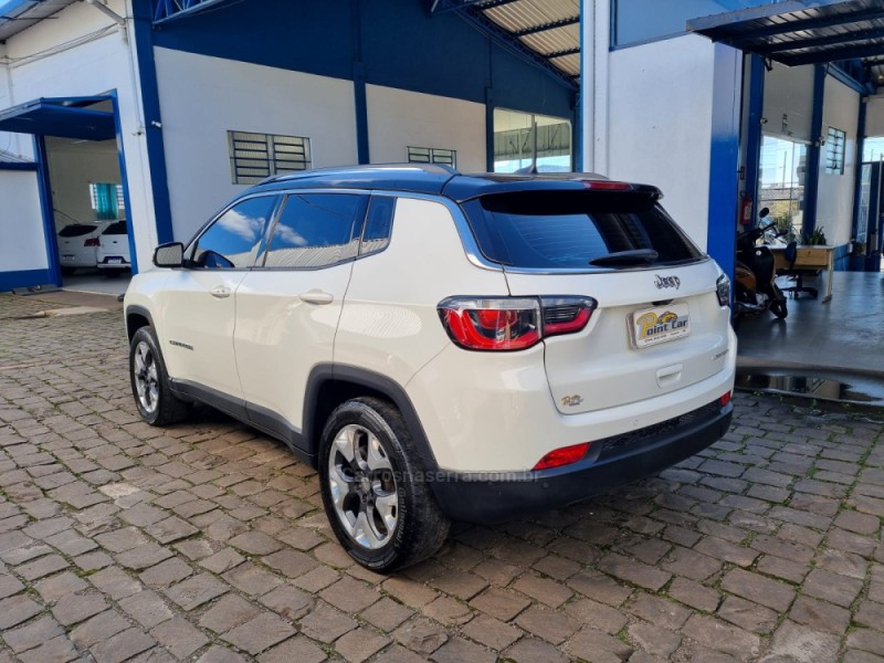 COMPASS 2.0 16V FLEX LIMITED AUTOMÁTICO - 2018 - VACARIA
