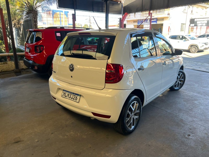 FOX 1.0 MI 8V FLEX 4P MANUAL - 2014 - CAXIAS DO SUL