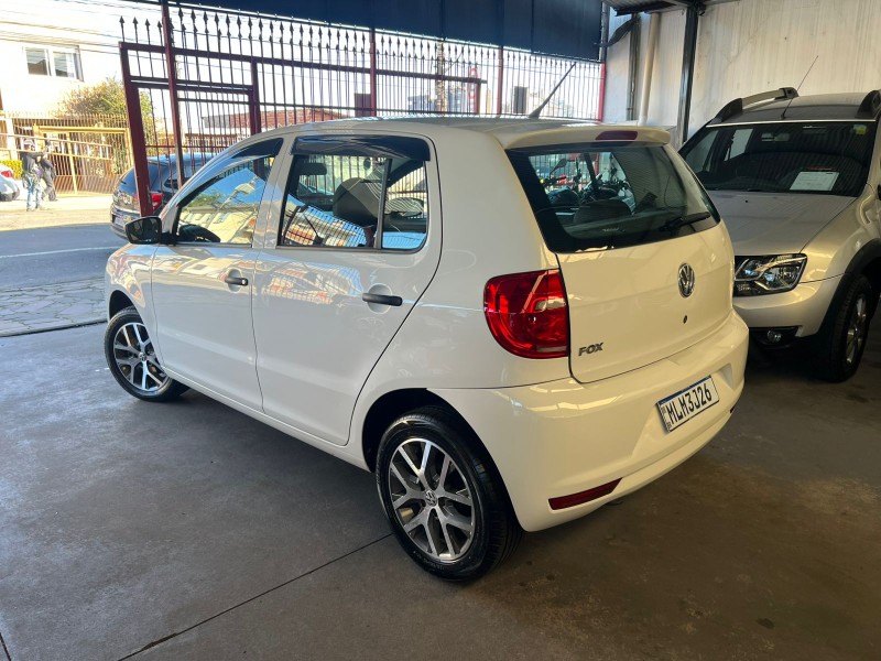 FOX 1.0 MI 8V FLEX 4P MANUAL - 2014 - CAXIAS DO SUL