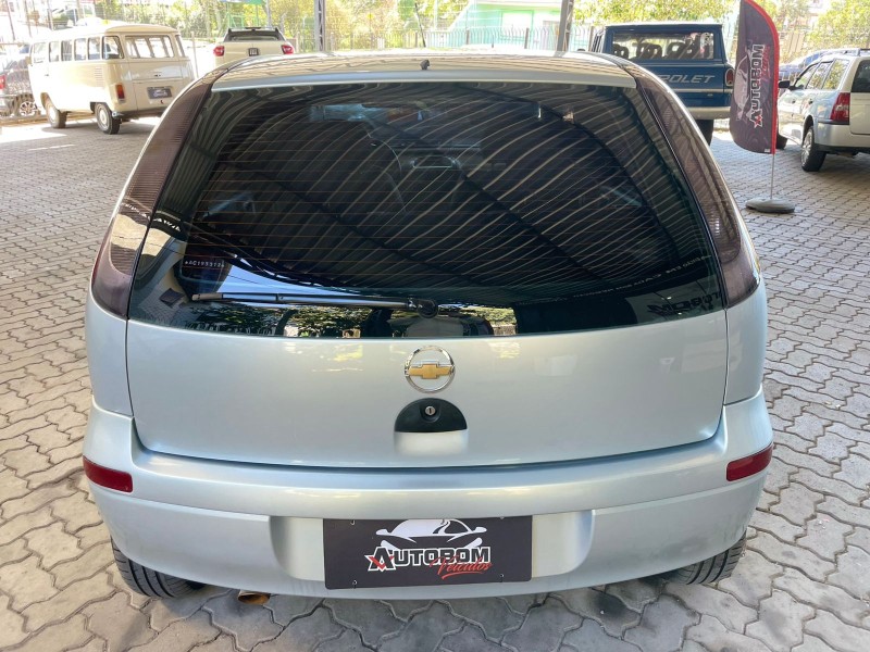 CORSA 1.4 MPFI MAXX 8V FLEX 4P MANUAL - 2011 - CAXIAS DO SUL