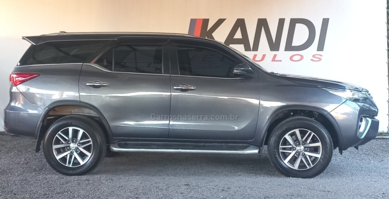 HILUX SW4 2.8 SRX 4X4 16V TURBO INTERCOOLER DIESEL 4P AUTOMÁTICO - 2019 - CAXIAS DO SUL