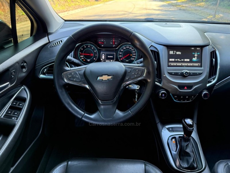CRUZE 1.4 TURBO LT 16V FLEX 4P AUTOMÁTICO - 2017 - IVOTI