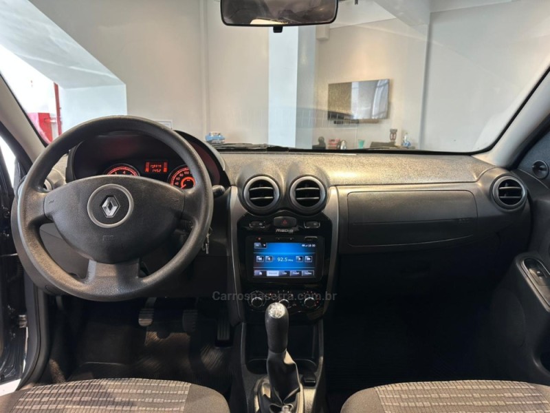 SANDERO 1.0 EXPRESSION 16V FLEX 4P MANUAL - 2014 - CAXIAS DO SUL
