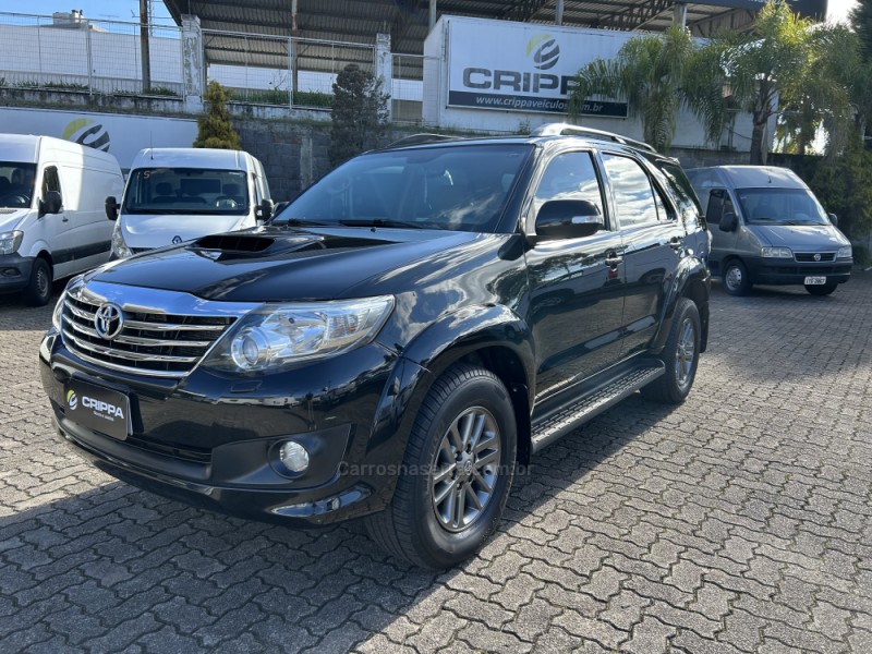 HILUX SW4  - 2014 - FARROUPILHA