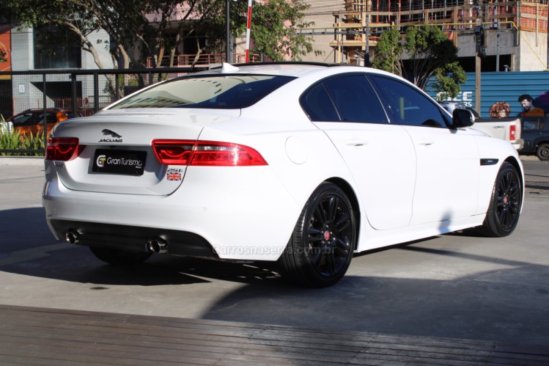 XE 2.0 16V SI4 TURBO GASOLINA R-SPORT 4P AUTOMÁTICO - 2016 - CAXIAS DO SUL