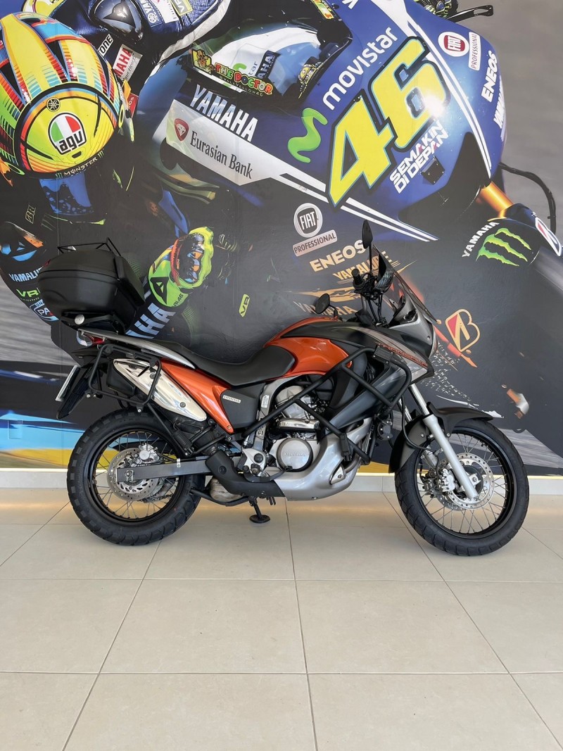 XL 700V TRANSALP