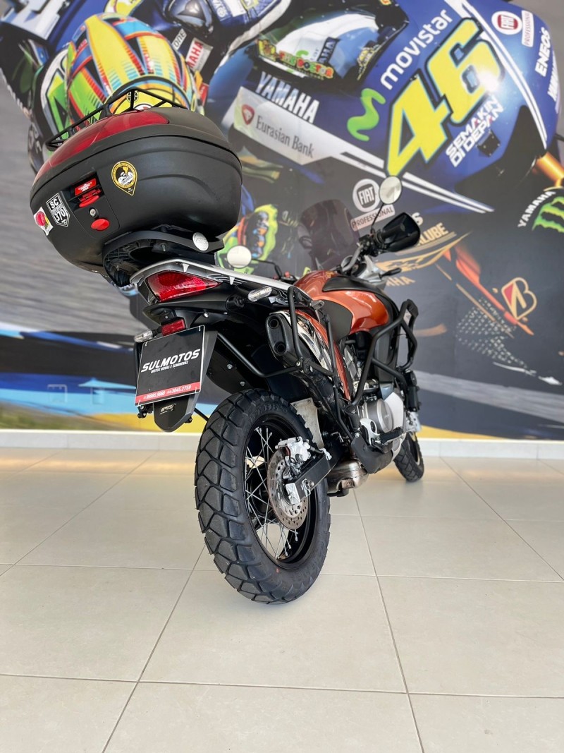 XL 700V TRANSALP - 2013 - PASSO FUNDO