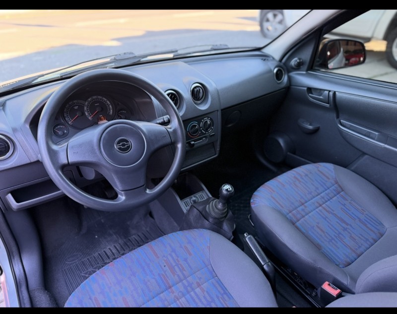 CELTA 1.0 MPFI VHC LIFE 8V FLEX 2P MANUAL - 2010 - NOVA PETRóPOLIS