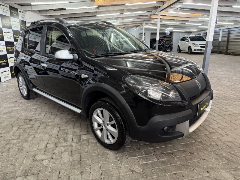 SANDERO 1.6 STEPWAY 8V FLEX 4P MANUAL - 2013 - CAXIAS DO SUL