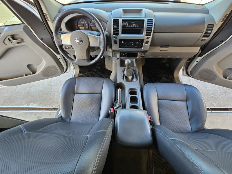 FRONTIER 2.5 LE 4X4 CD TURBO ELETRONIC DIESEL 4P MANUAL - 2010 - CAXIAS DO SUL