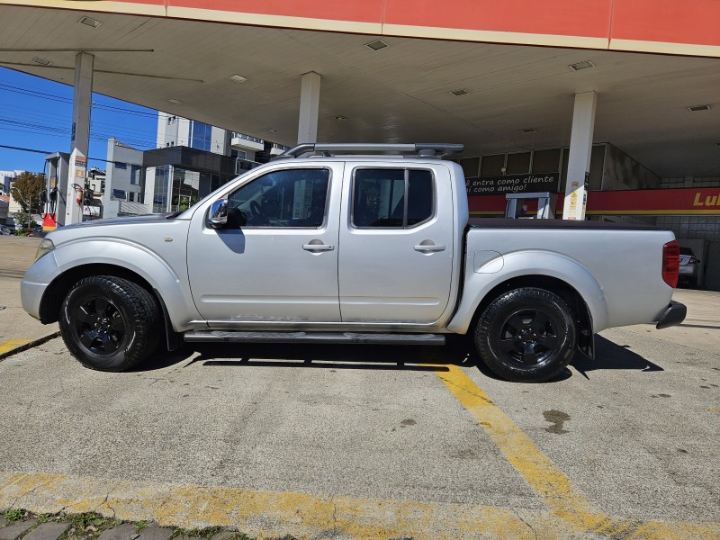 FRONTIER 2.5 LE 4X4 CD TURBO ELETRONIC DIESEL 4P MANUAL - 2010 - CAXIAS DO SUL