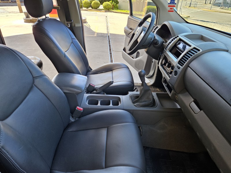 FRONTIER 2.5 LE 4X4 CD TURBO ELETRONIC DIESEL 4P MANUAL - 2010 - CAXIAS DO SUL