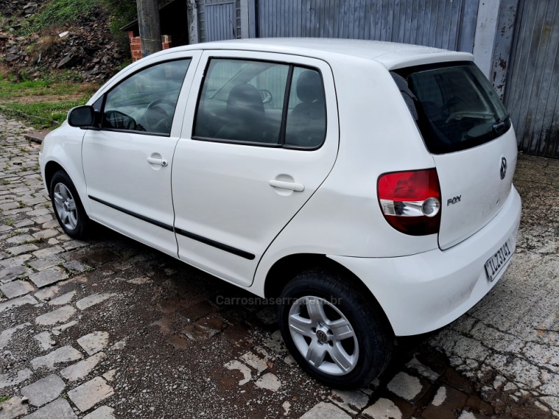 FOX 1.0 MI TREND 8V FLEX 4P MANUAL - 2005 - BENTO GONçALVES