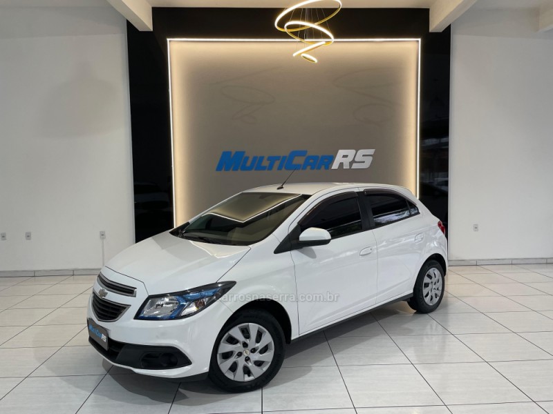 ONIX 1.4 MPFI LT 8V FLEX 4P MANUAL - 2014 - ESTâNCIA VELHA