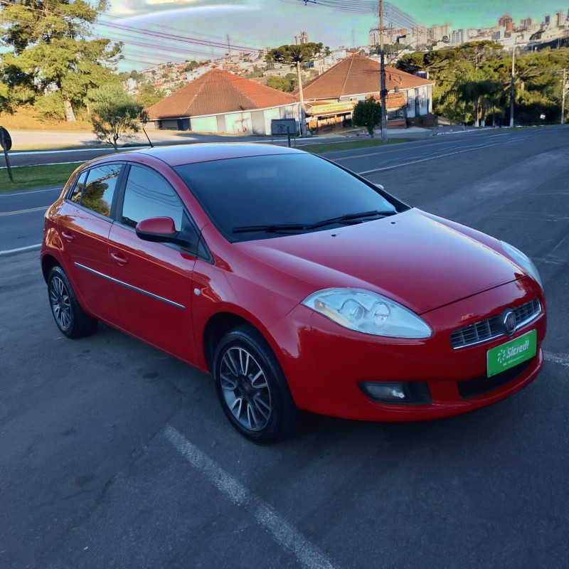BRAVO 1.8 ESSENCE 16V FLEX 4P MANUAL - 2012 - FARROUPILHA