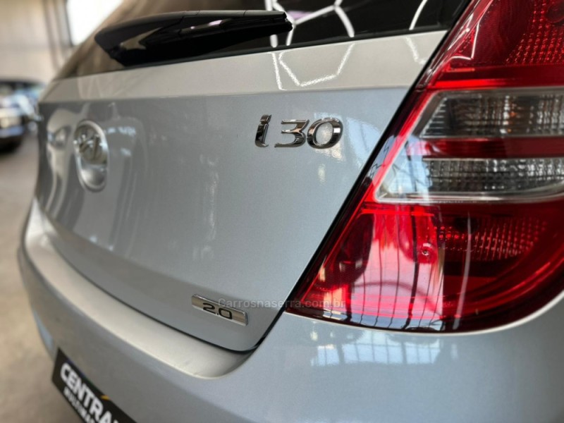 I30 2.0 MPI 16V GASOLINA 4P MANUAL - 2010 - VACARIA