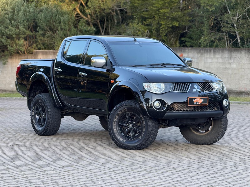l200  2010 canela