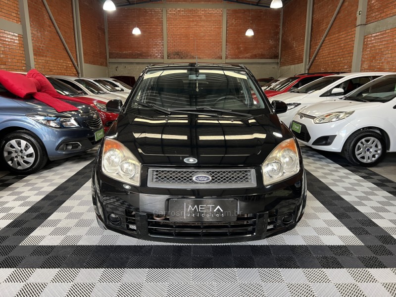 FIESTA 1.0 MPI CLASS 8V FLEX 4P MANUAL - 2009 - BENTO GONçALVES