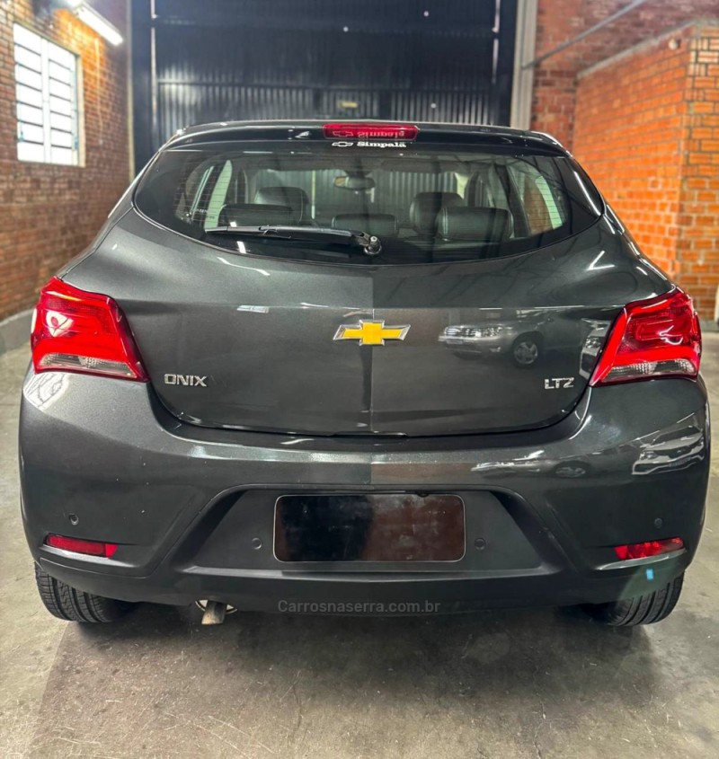 ONIX 1.4 MPFI LTZ 8V FLEX 4P MANUAL - 2019 - BENTO GONçALVES
