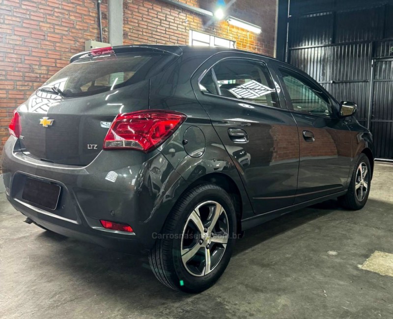 ONIX 1.4 MPFI LTZ 8V FLEX 4P MANUAL - 2019 - BENTO GONçALVES