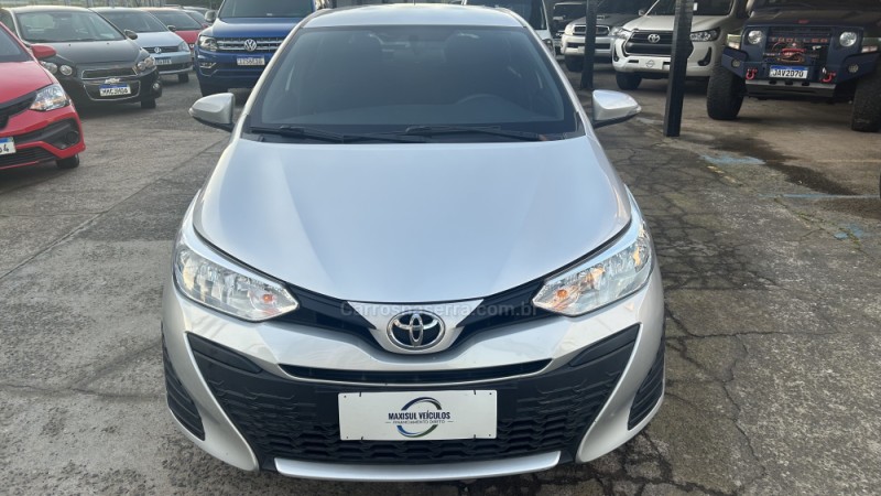 YARIS 1.3 XL LIVE 16V FLEX 4P AUTOMÁTICO - 2021 - GRAVATAí