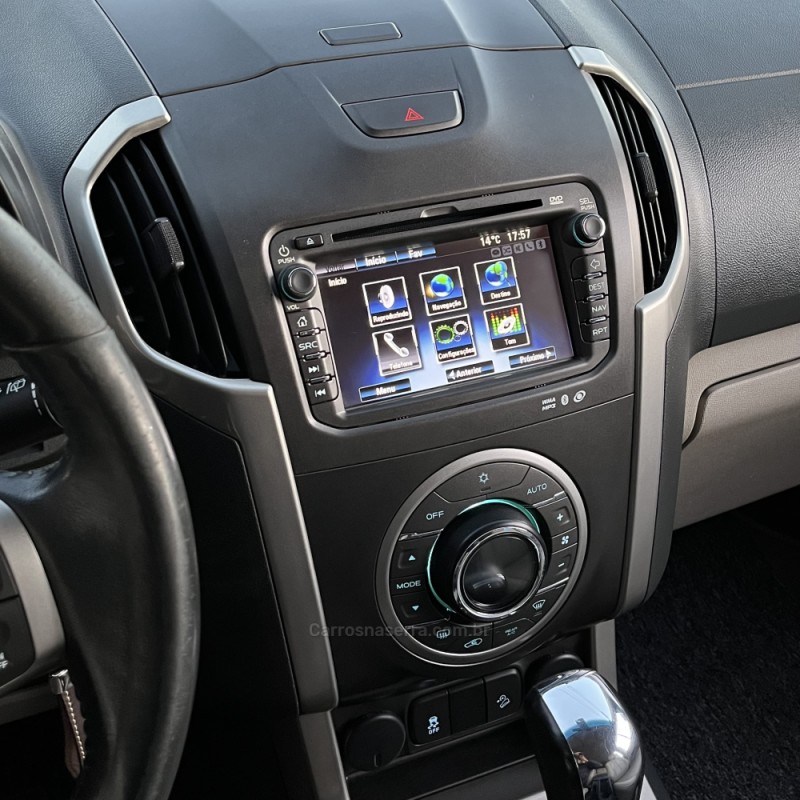 TRAILBLAZER 2.8 LTZ 4X4 16V TURBO DIESEL 4P AUTOMÁTICO - 2014 - VACARIA