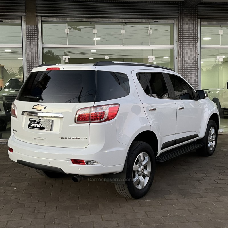 TRAILBLAZER 2.8 LTZ 4X4 16V TURBO DIESEL 4P AUTOMÁTICO - 2014 - VACARIA