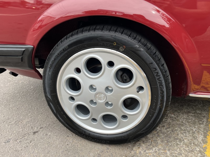 GOL 1.6 LS 8V ALCOOL 2P MANUAL - 1986 - GARIBALDI