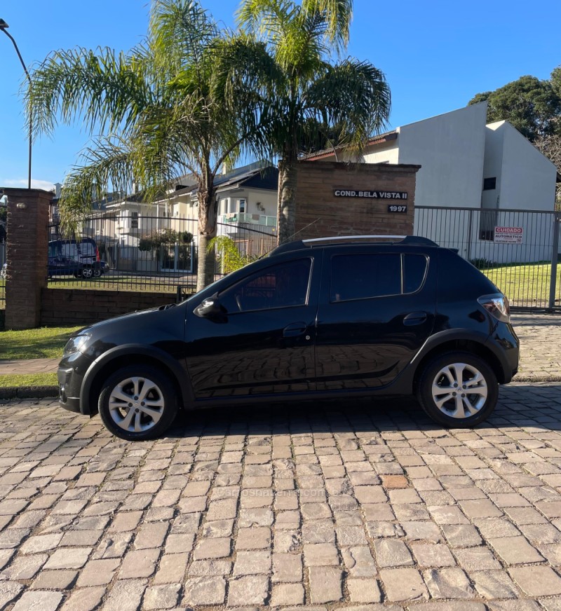 SANDERO 1.6 STEPWAY 16V FLEX 4P MANUAL - 2015 - CAXIAS DO SUL