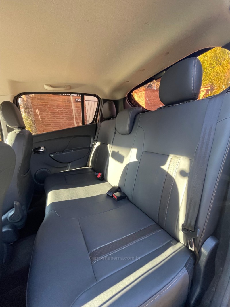SANDERO 1.6 STEPWAY 16V FLEX 4P MANUAL - 2015 - CAXIAS DO SUL