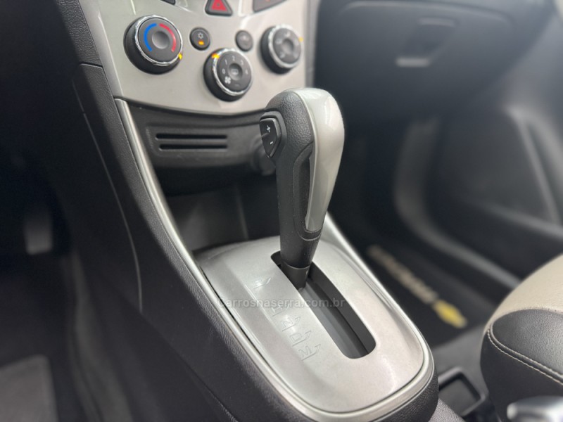 TRACKER 1.8 MPFI LTZ 4X2 16V FLEX 4P AUTOMÁTICO - 2014 - CARLOS BARBOSA