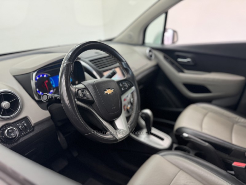 TRACKER 1.8 MPFI LTZ 4X2 16V FLEX 4P AUTOMÁTICO - 2014 - CARLOS BARBOSA