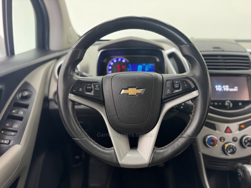 TRACKER 1.8 MPFI LTZ 4X2 16V FLEX 4P AUTOMÁTICO - 2014 - CARLOS BARBOSA