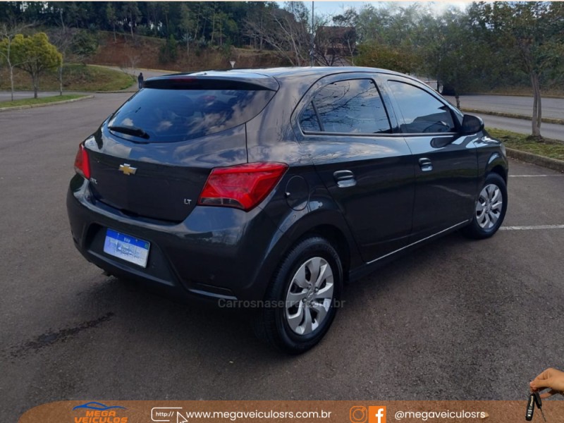 ONIX 1.0 LT PLUS 8V FLEX 4P MANUAL - 2019 - BENTO GONçALVES