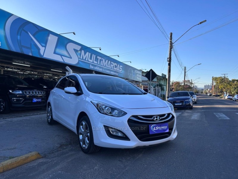I30 1.8 MPI 16V GASOLINA 4P AUTOMATICO - 2015 - VENâNCIO AIRES