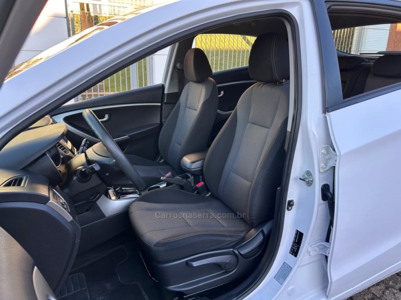 I30 1.8 MPI 16V GASOLINA 4P AUTOMATICO - 2015 - VENâNCIO AIRES