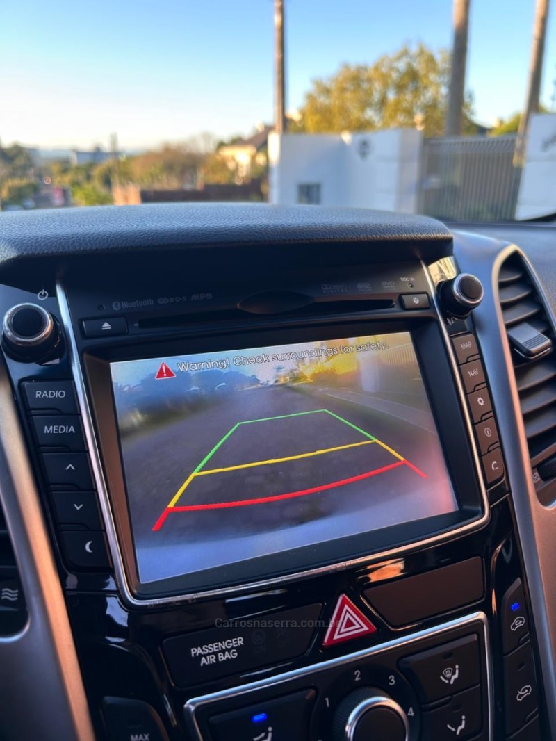 I30 1.8 MPI 16V GASOLINA 4P AUTOMATICO - 2015 - VENâNCIO AIRES