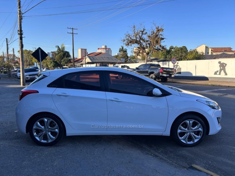 I30 1.8 MPI 16V GASOLINA 4P AUTOMATICO - 2015 - VENâNCIO AIRES