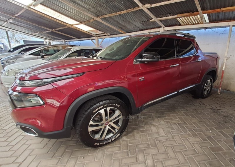 TORO 2.0 16V TURBO DIESEL VOLCANO AT9 4X4 AUTOMÁTICO - 2016 - GARIBALDI
