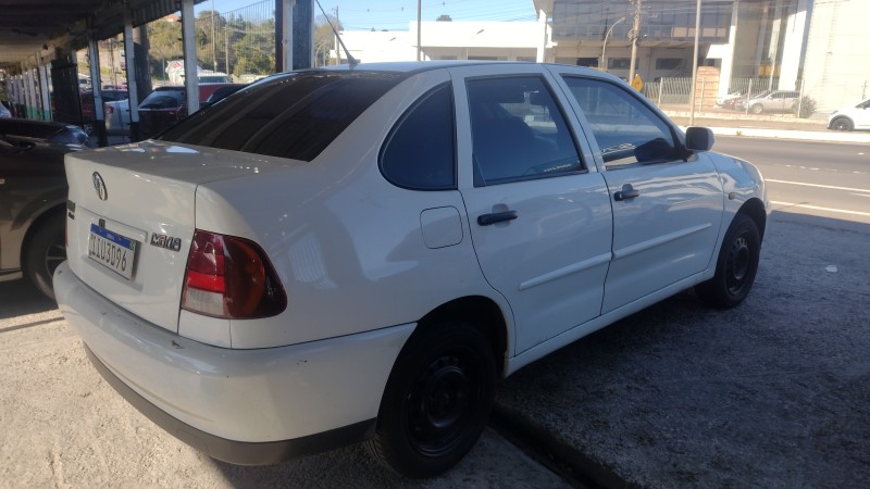 POLO 1.8 MI CLASSIC SPECIAL SEDAN 8V GASOLINA 4P MANUAL - 1999 - CAXIAS DO SUL