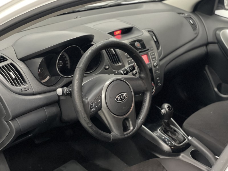 CERATO 1.6 EX3 SEDAN 16V GASOLINA 4P AUTOMÁTICO - 2011 - CAXIAS DO SUL