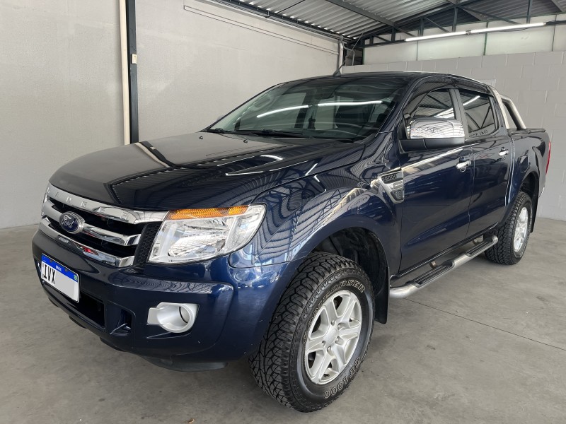 RANGER 2.5 XLT 4X2 CD 16V FLEX 4P MANUAL - 2015 - CAXIAS DO SUL