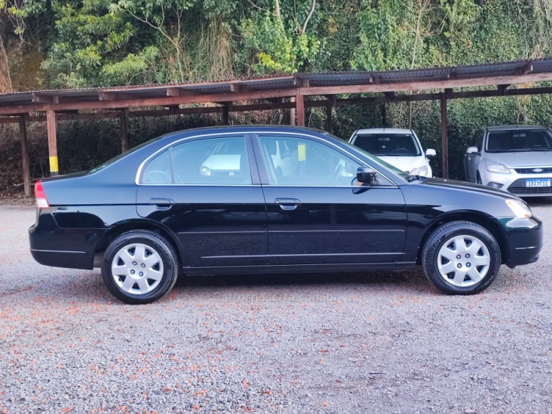 CIVIC 1.7 LX 16V GASOLINA 4P MANUAL - 2003 - FARROUPILHA