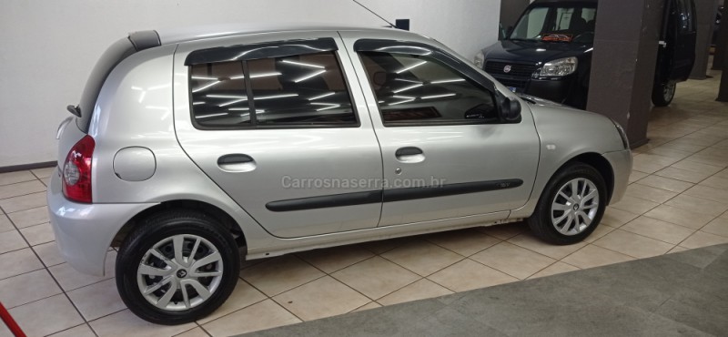 CLIO 1.0 CAMPUS 16V FLEX 4P MANUAL - 2011 - CAXIAS DO SUL