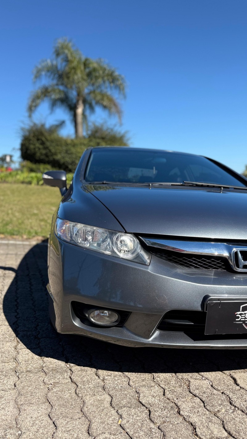CIVIC 1.8 LXL 16V FLEX 4P AUTOMÁTICO - 2010 - CAXIAS DO SUL